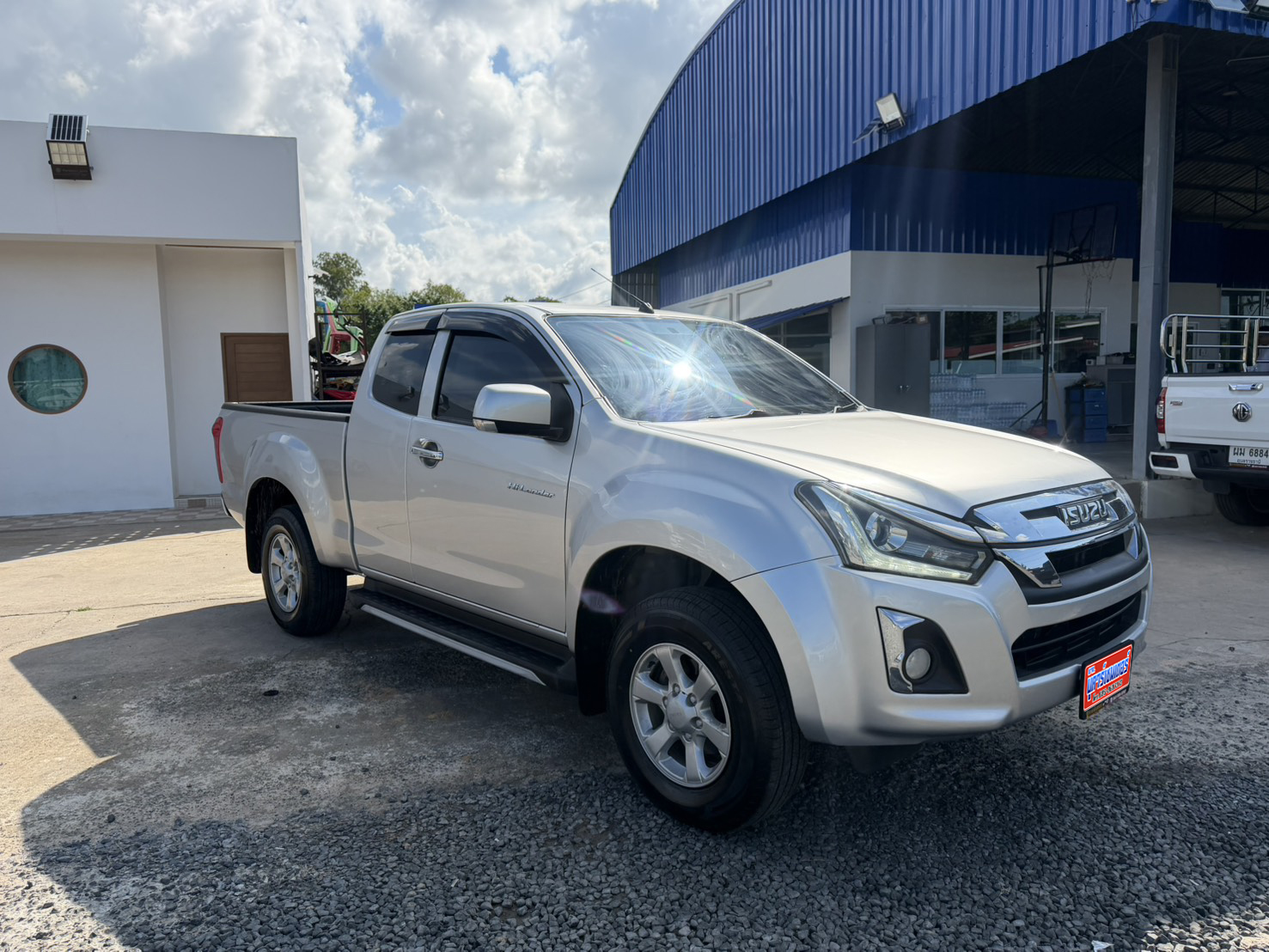 Isuzu Isuzu Dmax 1.9 Hi-Lander L Isuzu Dmax 1.9 Hi-Lander L ปี 2019 รูปที่ 1